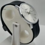 TIMAS Silver Dial Men’s Watch – Stylish Stainless Steel Case with Date Display