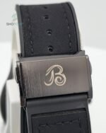 Hublot classic watch with straps