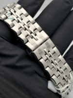BW Premium Silver Analog Stainless Steel Chain Watch for Men with Strong Butterfly Lock.